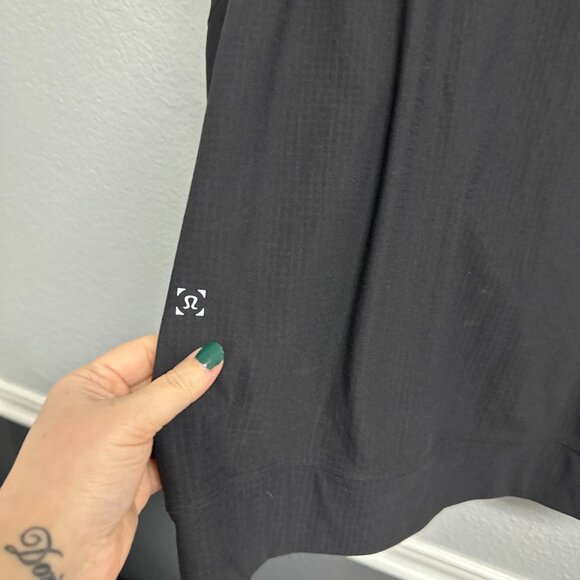 Lululemon Men's Cross Chill Zip Hoodie Black 1/2 Zip Size Medium Recycled - Picture 2 of 5